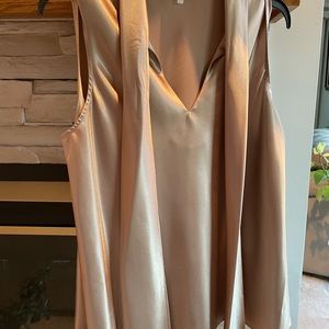 NINE WEST Women’s Gold Blouse Size Large